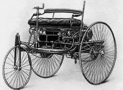 3 июля 1885 г .были проведены испытания первого автомобиля. QfkMYN_G2C8